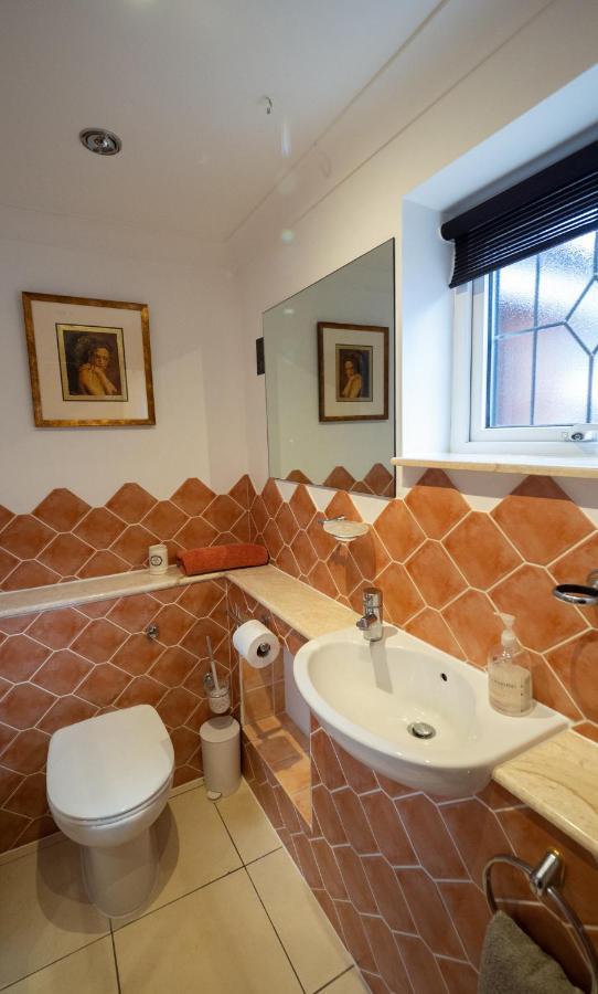 Surlingham Lodge Studio Large Family Cottage NWI Extérieur photo